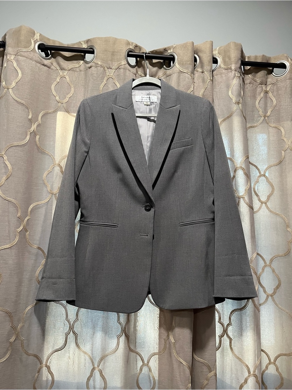 Tahari Gray Two-Button Women's Blazer